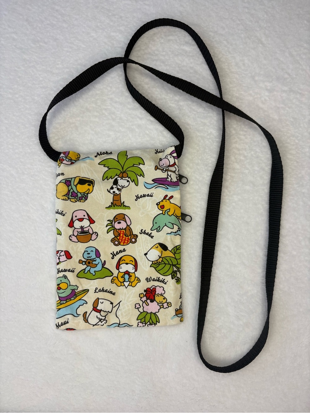 Nani Island Made in Hawaii Aloha Dogs Crossbody Phone Purse - Picture 3 of 8